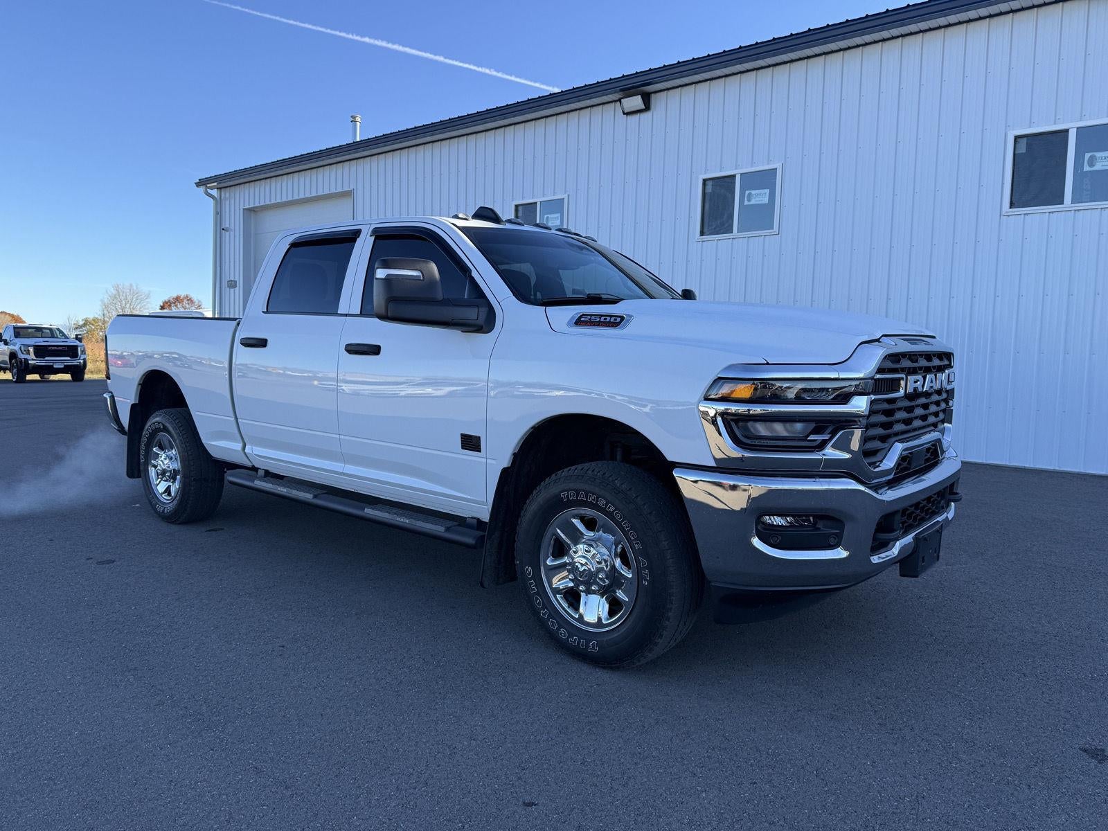2025 RAM 2500 Tradesman Crew Cab 4x4 6'4' Box
