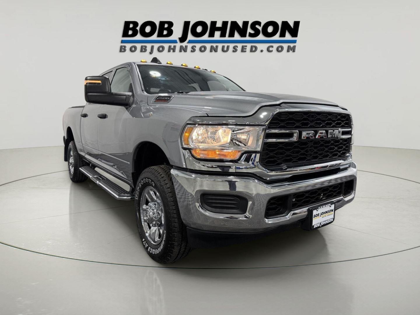 2024 RAM 2500 Tradesman Crew Cab 4x4 6'4' Box