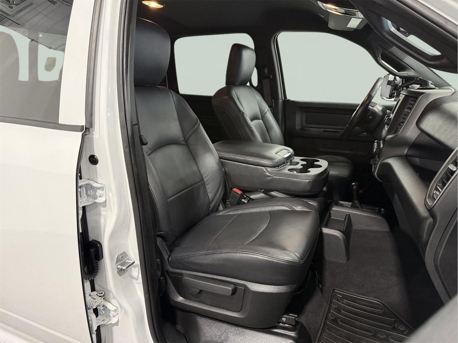 2021 RAM 2500 Tradesman Crew Cab 4x4 6'4' Box