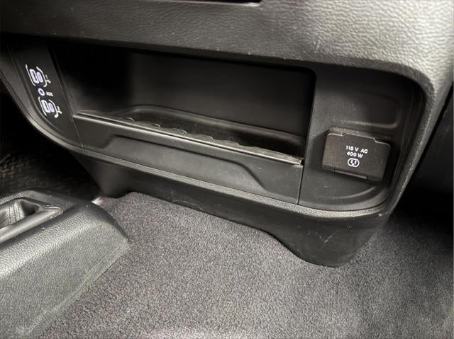 2021 RAM 2500 Tradesman Crew Cab 4x4 6'4' Box