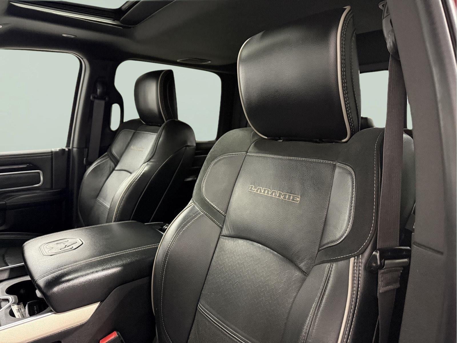 2019 RAM 2500 Laramie Crew Cab 4x4 6'4' Box