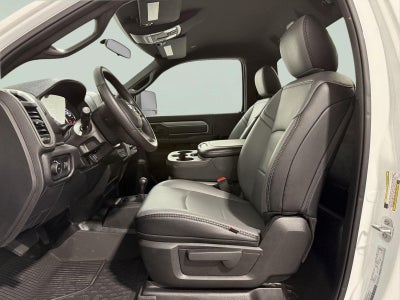 2024 RAM 5500 Chassis Tradesman/SLT