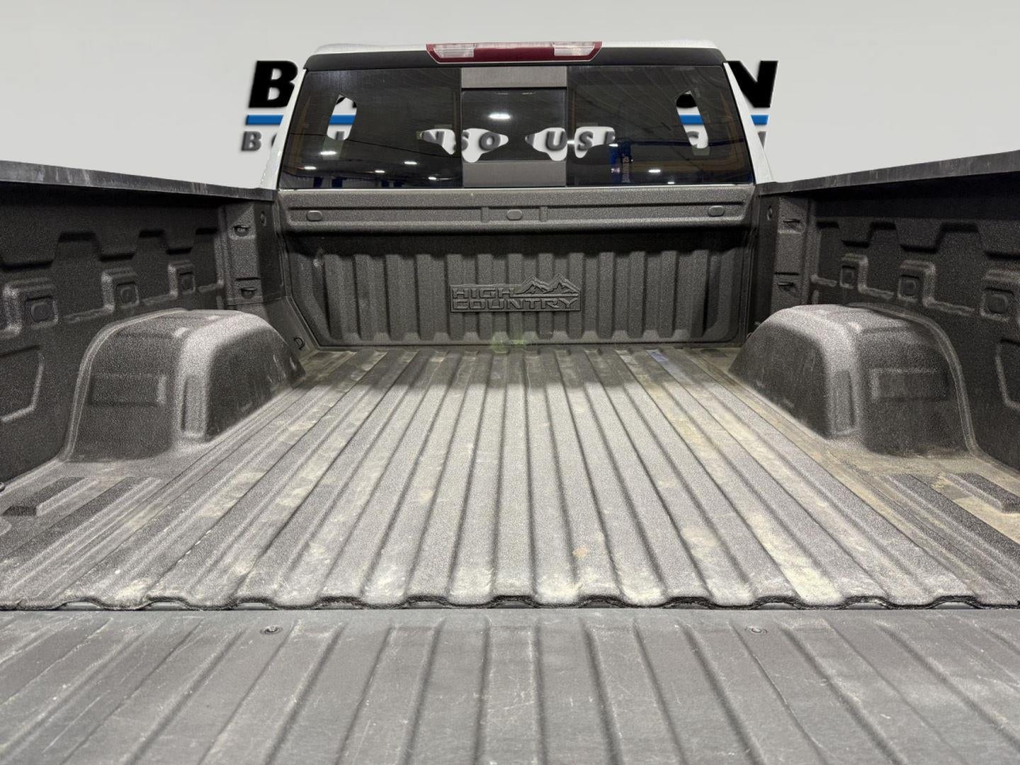 2020 Chevrolet Silverado 1500 4WD Crew Cab Short Bed High Country