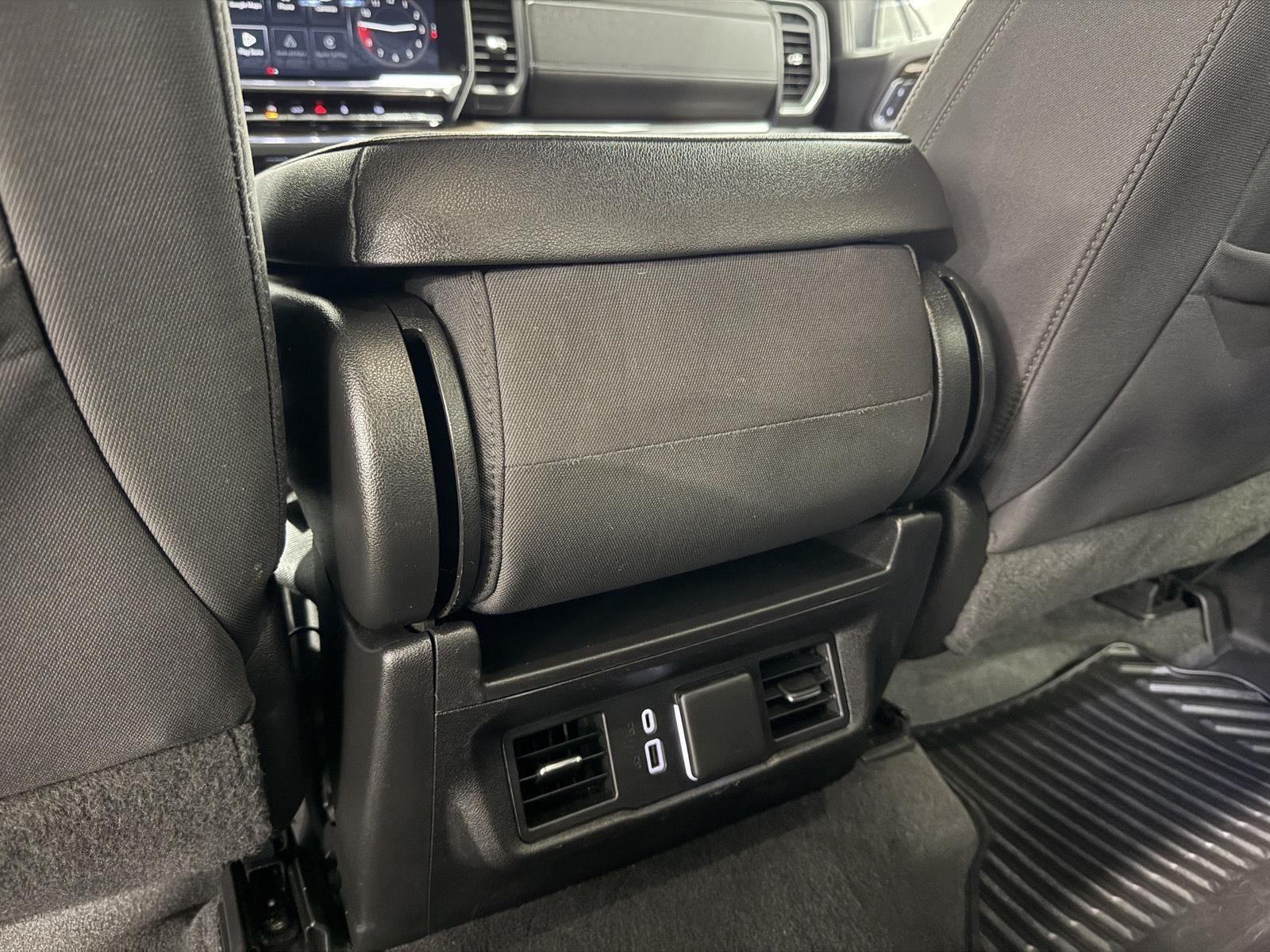 2023 GMC Sierra 1500 4WD Crew Cab Short Box Elevation with 3VL