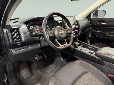 2022 Nissan Pathfinder SV 4WD