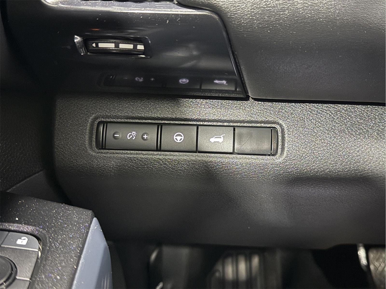 2022 Nissan Pathfinder SV 4WD