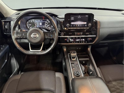 2022 Nissan Pathfinder SV 4WD