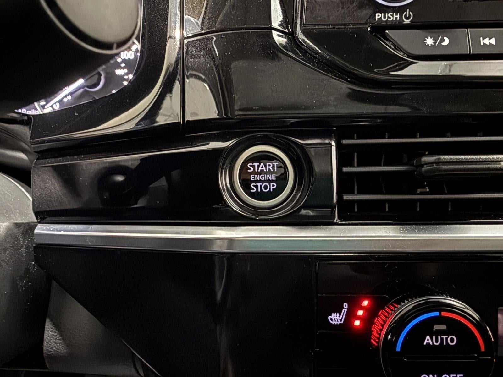 2022 Nissan Pathfinder SV 4WD