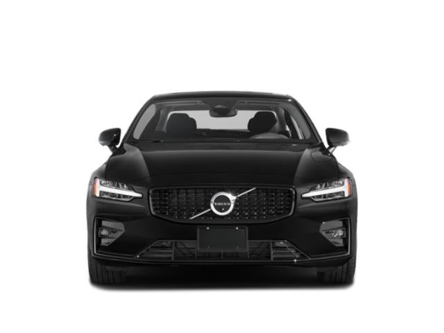 2023 Volvo S60 B5 Plus Dark Theme