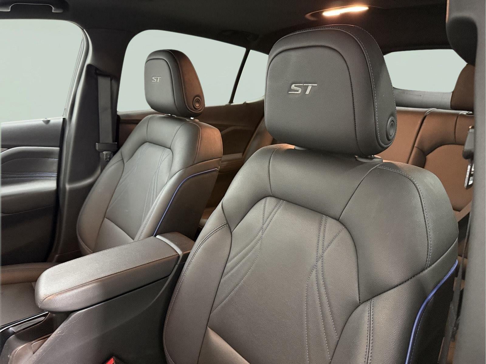 2024 Buick Envista Sport Touring FWD