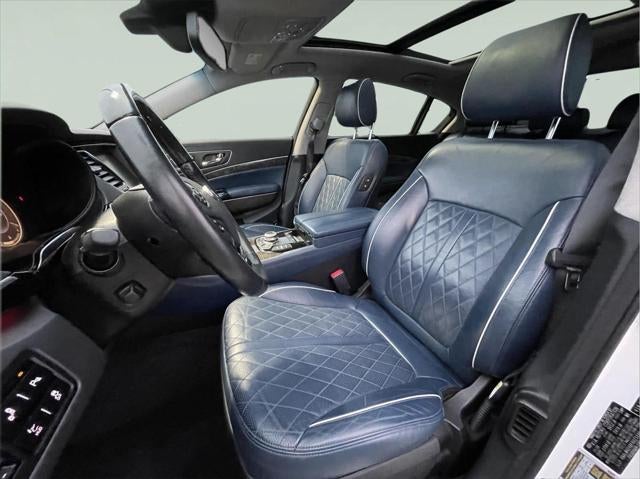 2015 Kia K900 Luxury