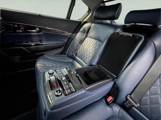 2015 Kia K900 Luxury