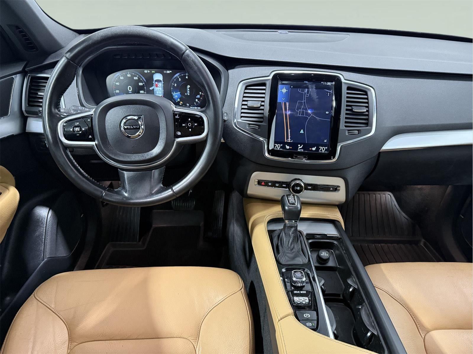 2018 Volvo XC90 T6 Momentum