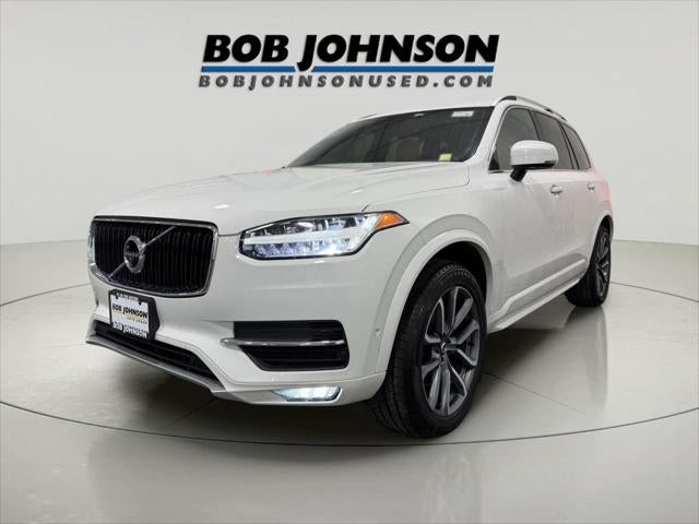2018 Volvo XC90 T6 Momentum