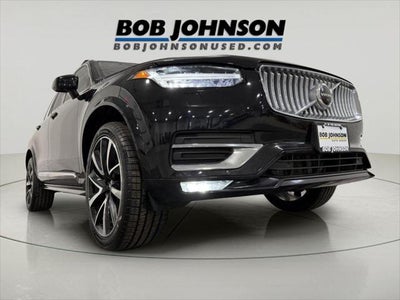 2023 Volvo XC90 B5 Plus