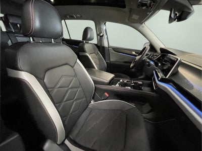 2024 Volkswagen Atlas 2.0T Peak Edition SE w/Technology