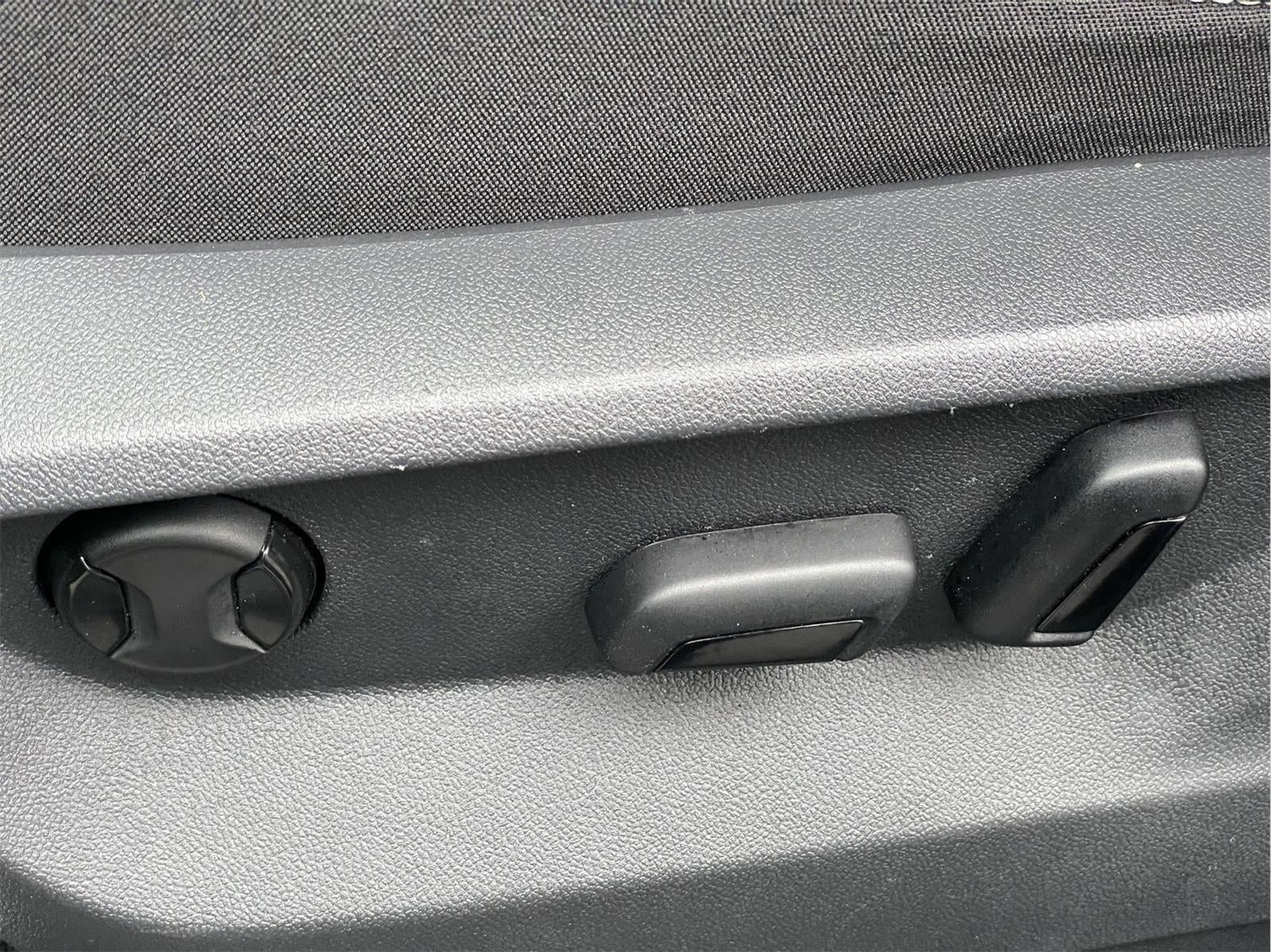 2023 Volkswagen Atlas 2.0T SE