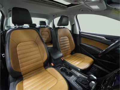2018 Volkswagen Passat 2.0T SEL Premium