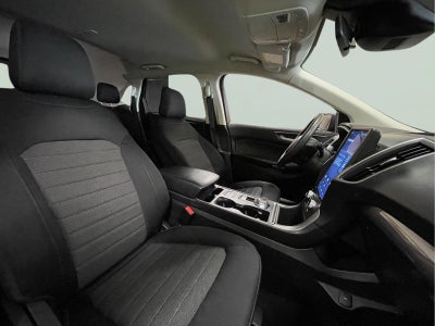2021 Ford Edge SE