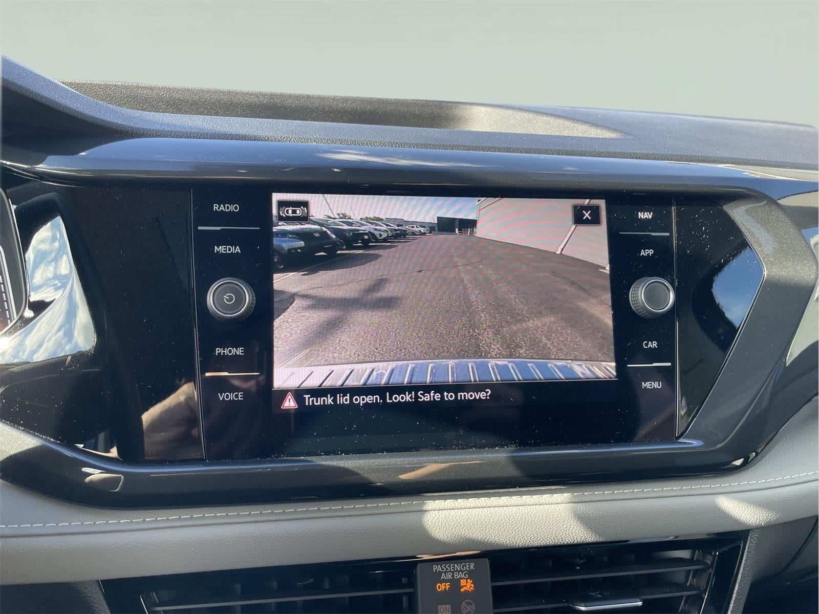 2023 Volkswagen Taos SEL