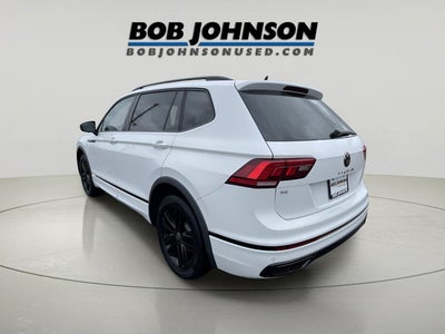2022 Volkswagen Tiguan SE R-Line Black