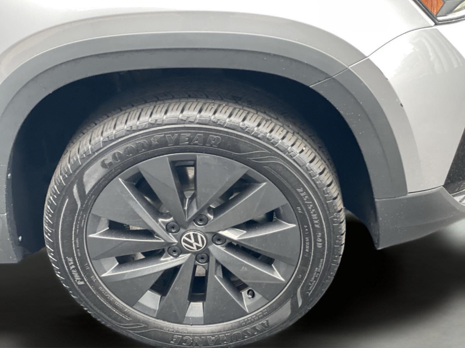 2023 Volkswagen Taos S