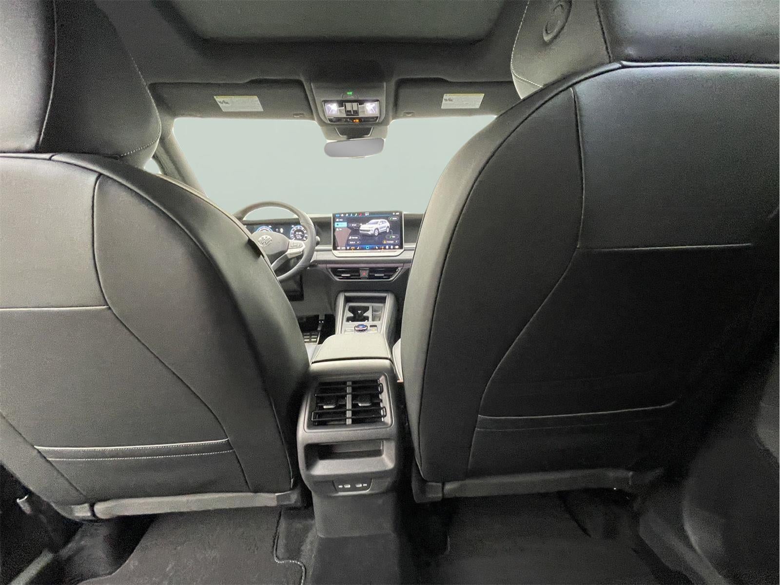 2025 Volkswagen Tiguan SE R-Line Black