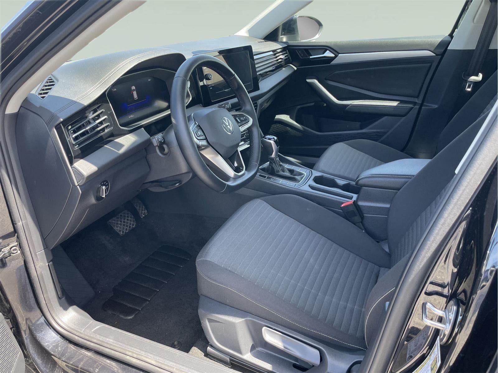 2025 Volkswagen Jetta S