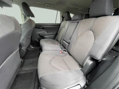 2021 Toyota Highlander LE