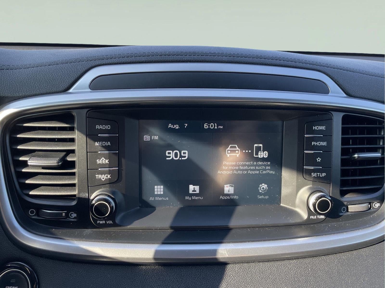 2020 Kia Sorento S V6