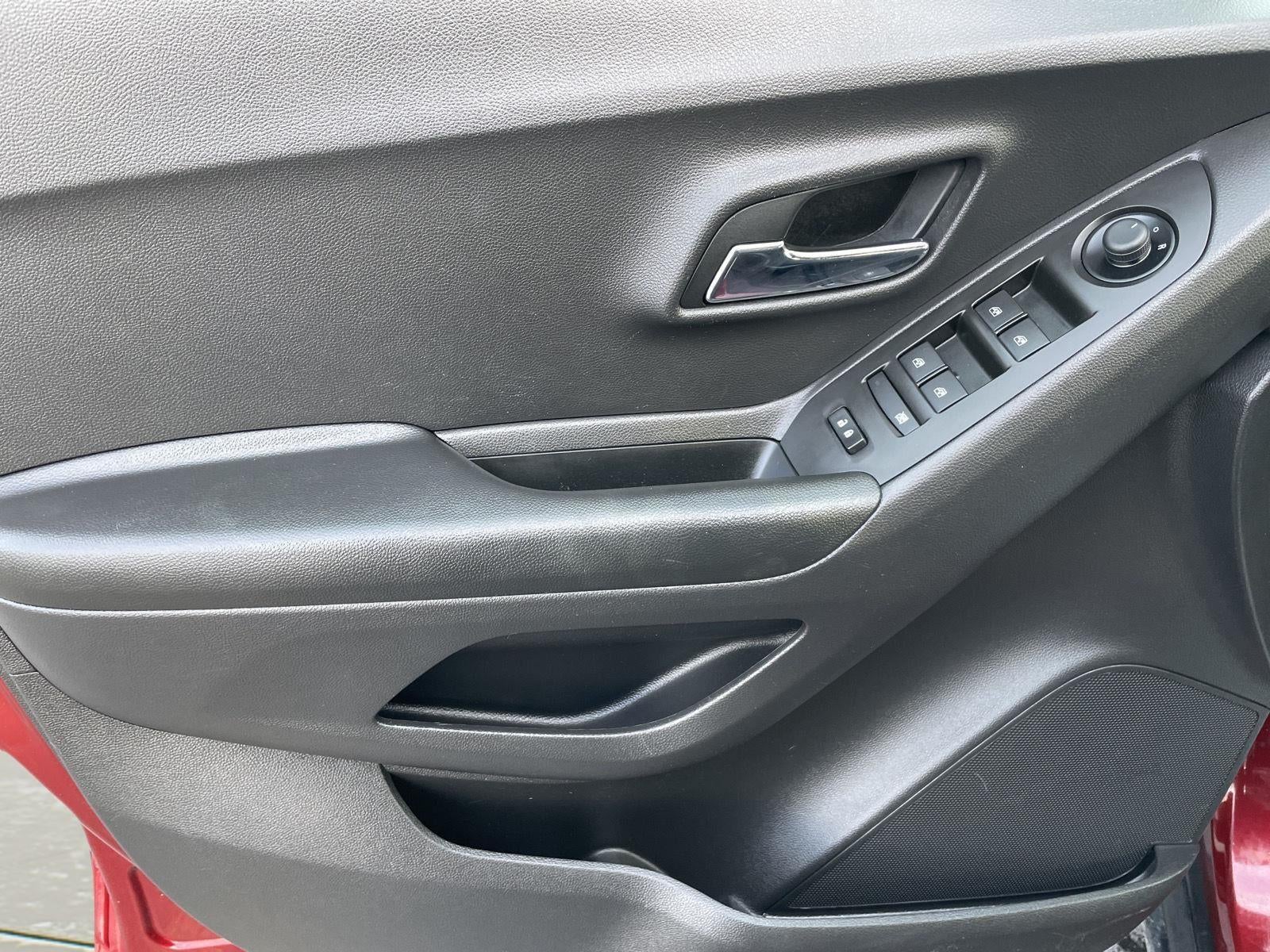 2021 Chevrolet Trax LS