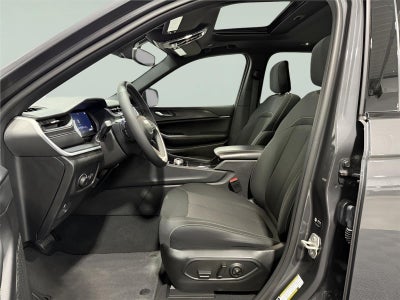 2024 Jeep Grand Cherokee Laredo X