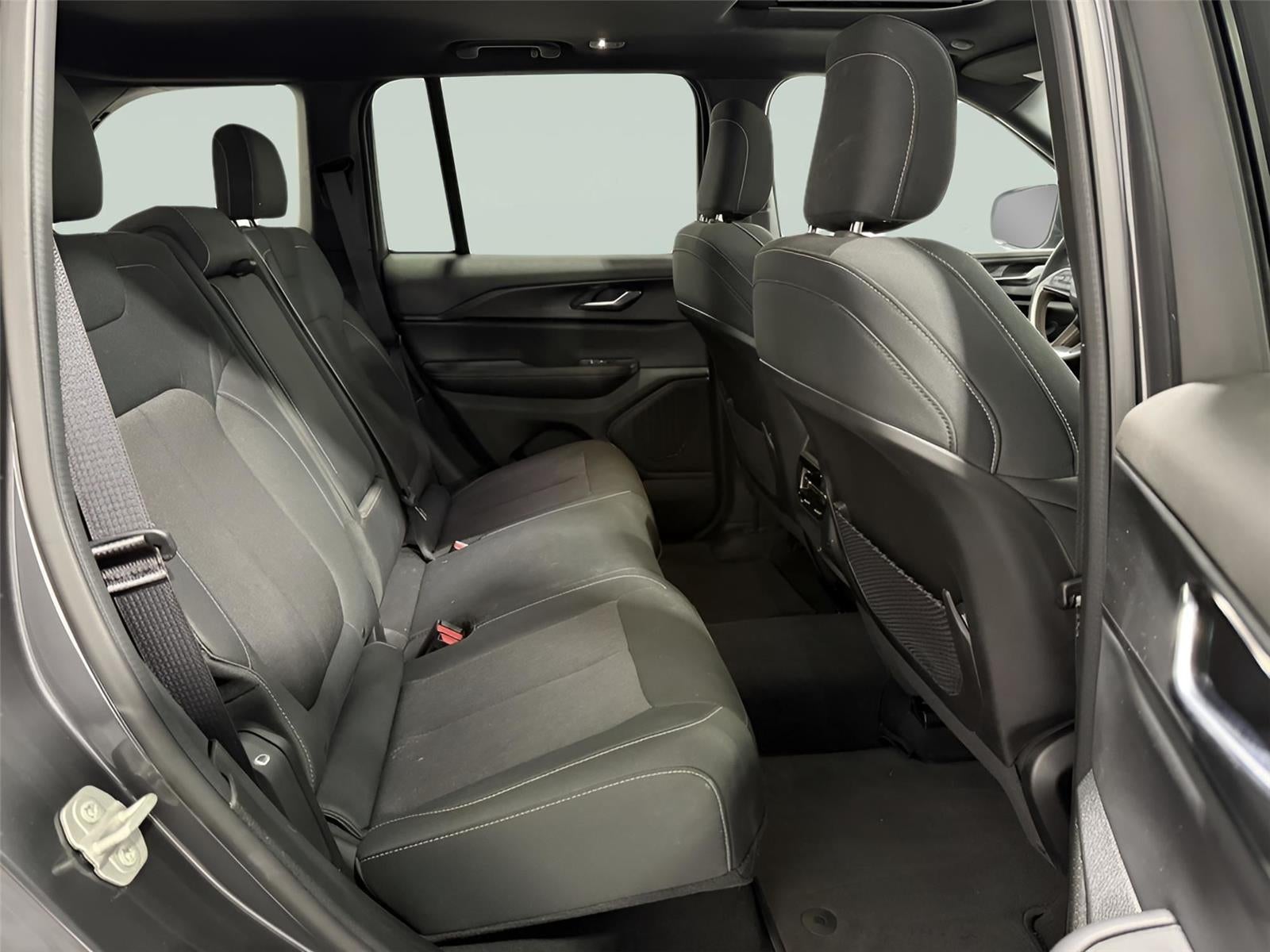 2024 Jeep Grand Cherokee Laredo X