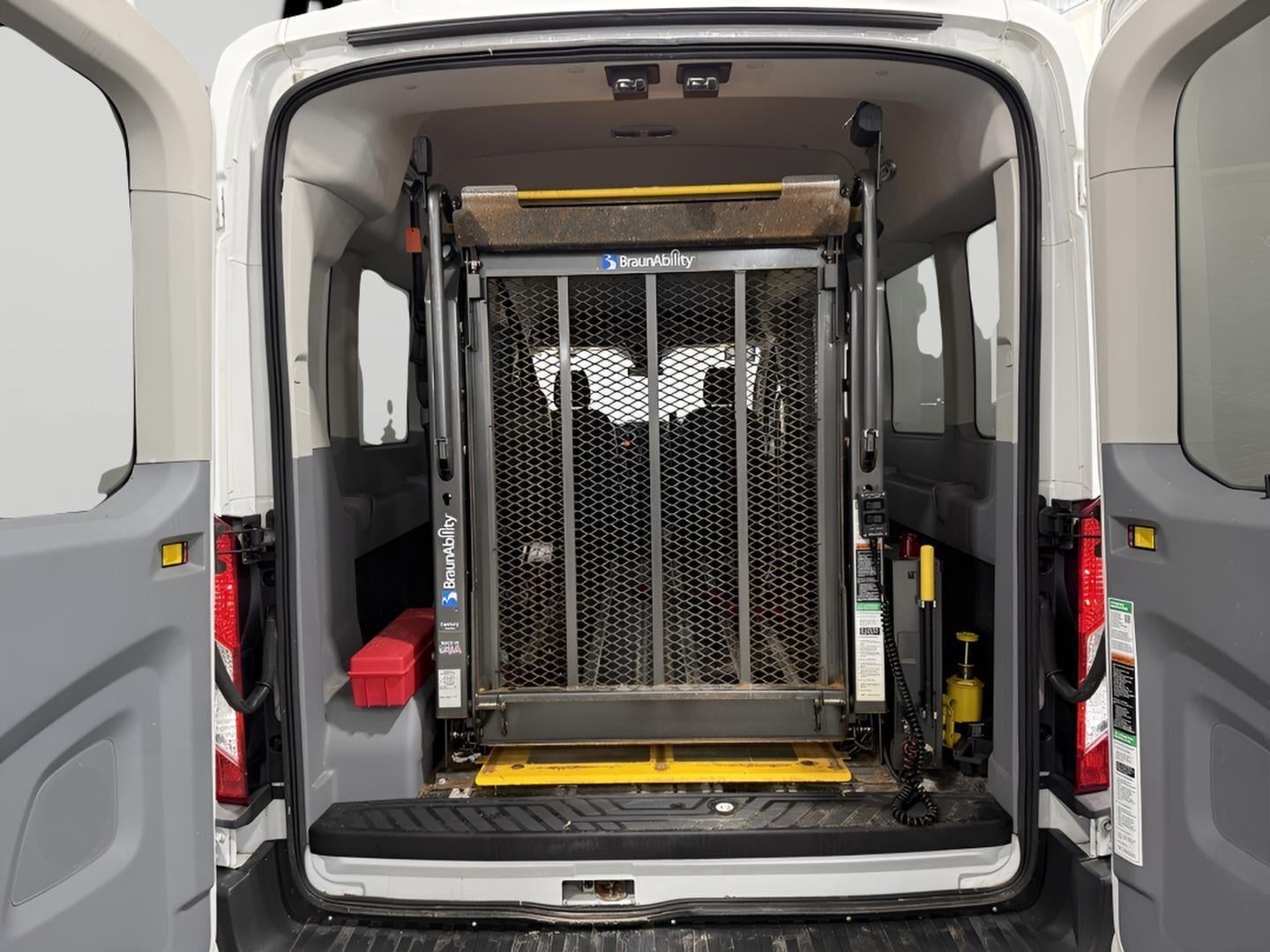 2017 Ford Transit Wagon XL