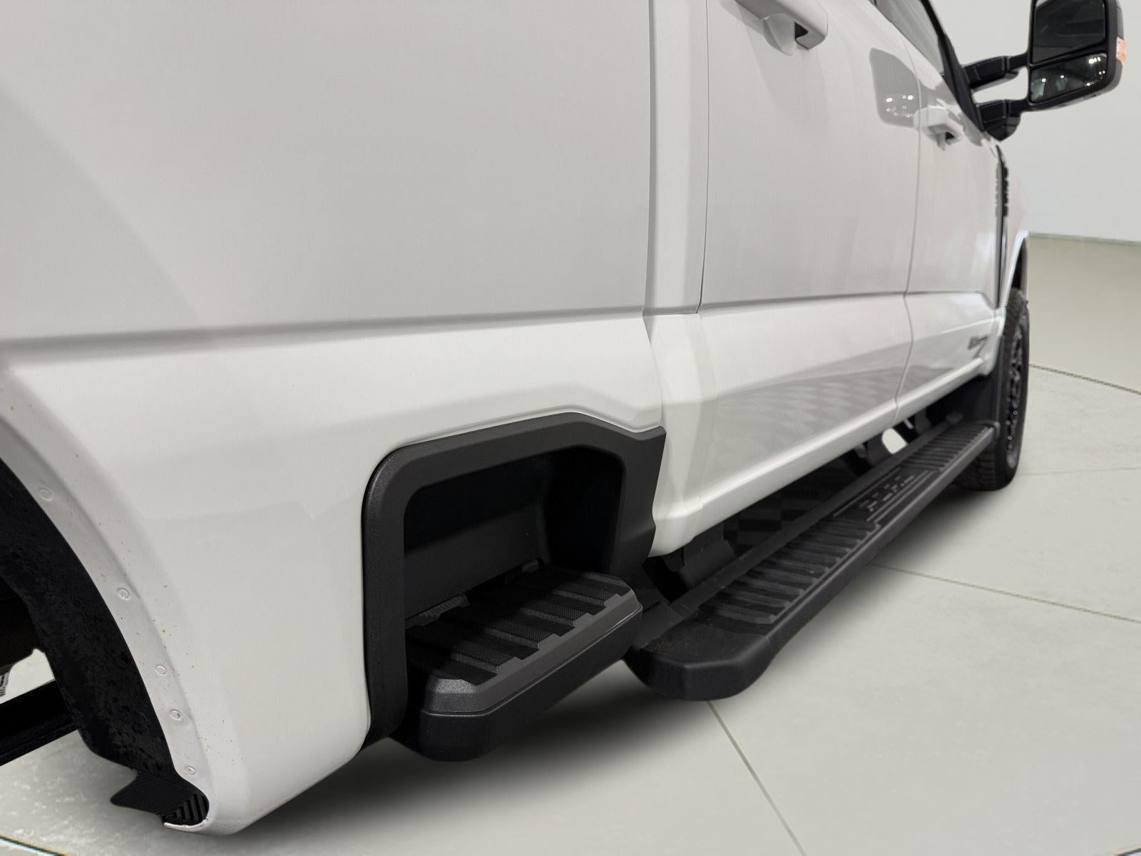 2023 Ford Super Duty F-250 Lariat