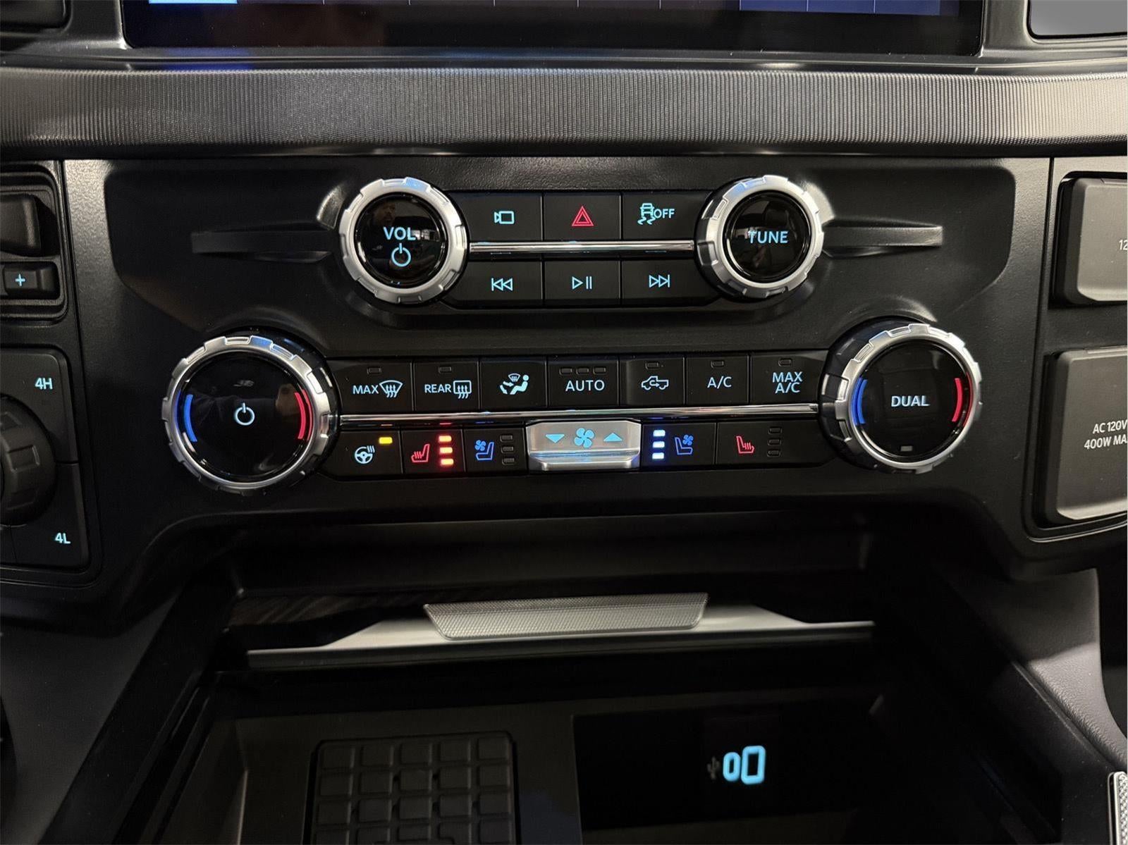 2025 Ford Super Duty F-250 SRW Platinum