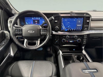 2025 Ford Super Duty F-250 SRW Platinum