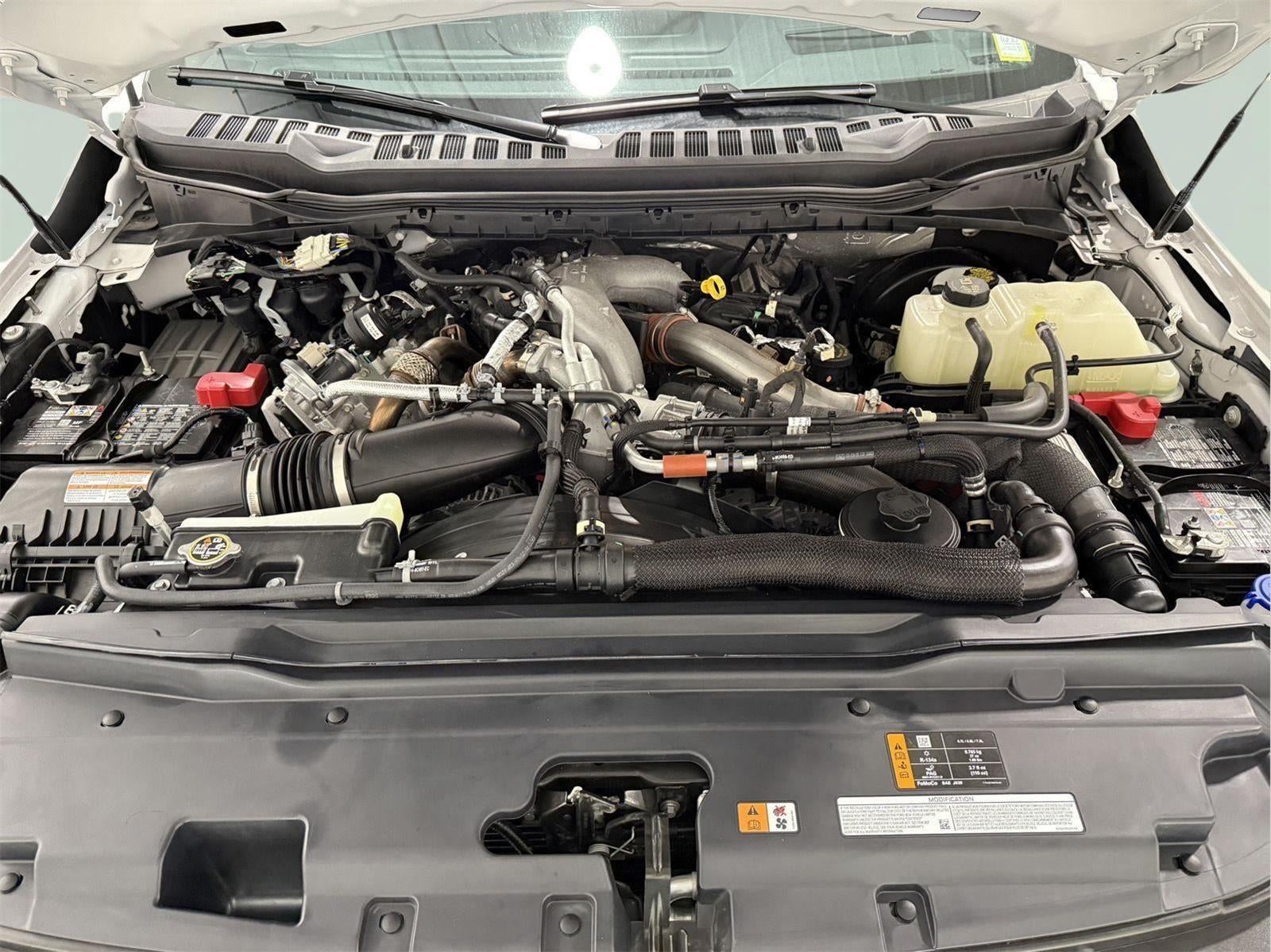 2025 Ford Super Duty F-250 SRW Platinum