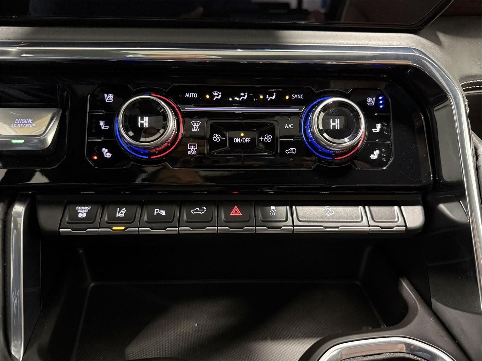 2025 GMC Sierra 2500HD Denali Ultimate