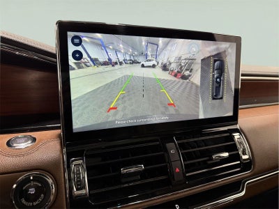 2022 Lincoln Navigator L Reserve