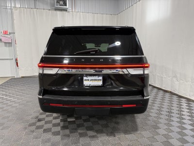 2022 Lincoln Navigator L Reserve