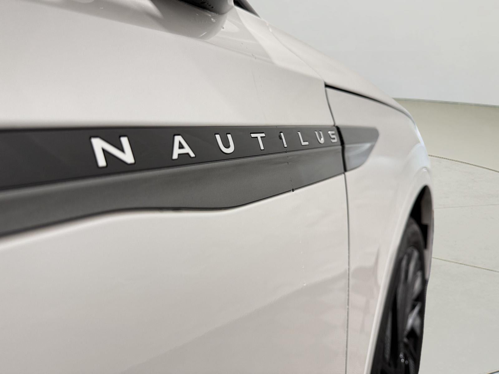 2024 Lincoln Nautilus Reserve