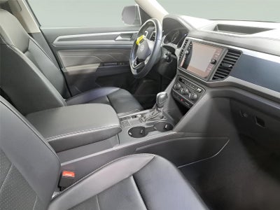 2021 Volkswagen Atlas 3.6L V6 SE w/Technology R-Line