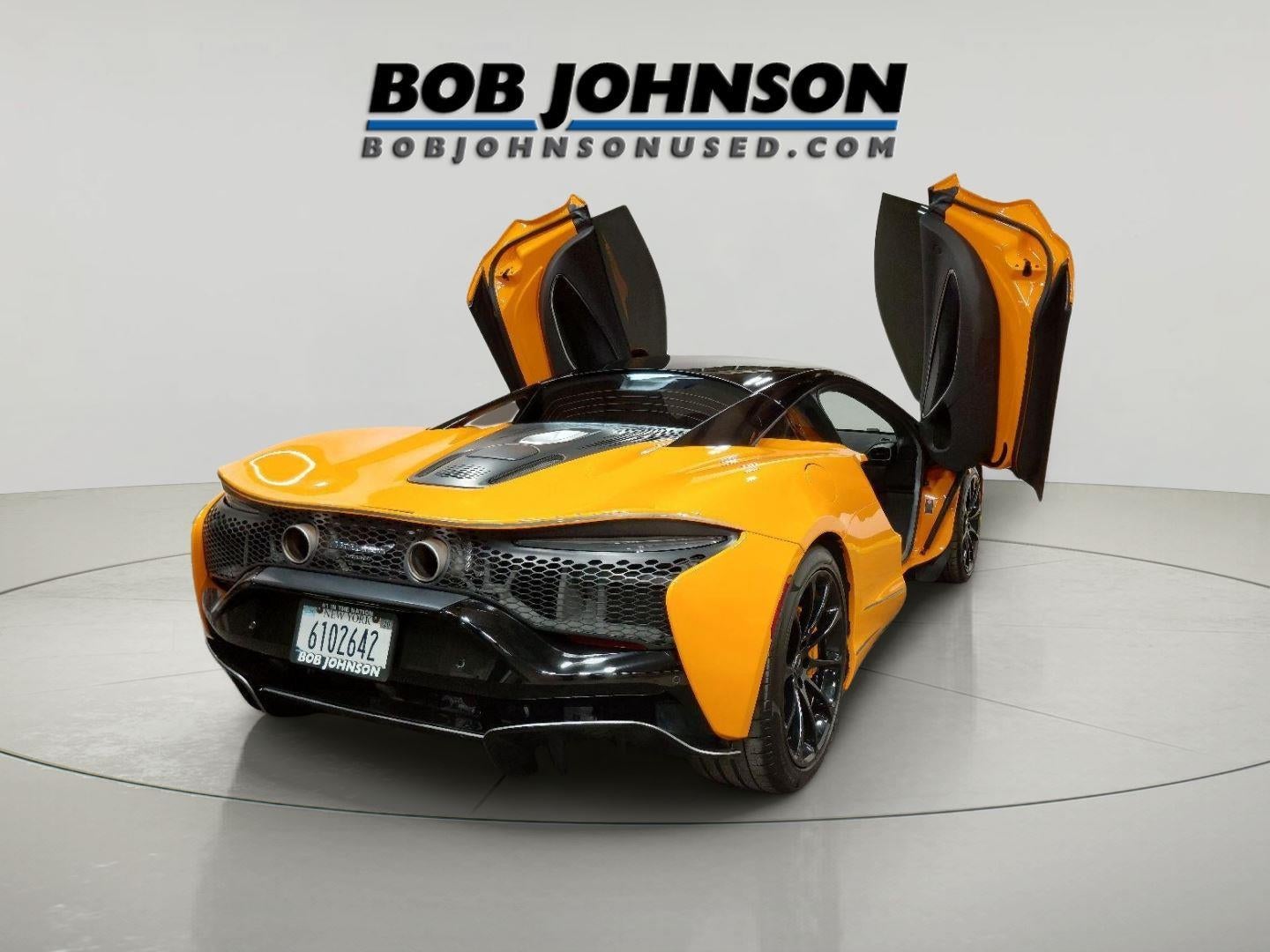 2023 McLaren Artura TechLux